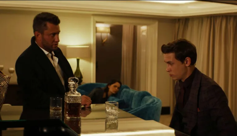 Картинка к «2 сезон 2 серия»