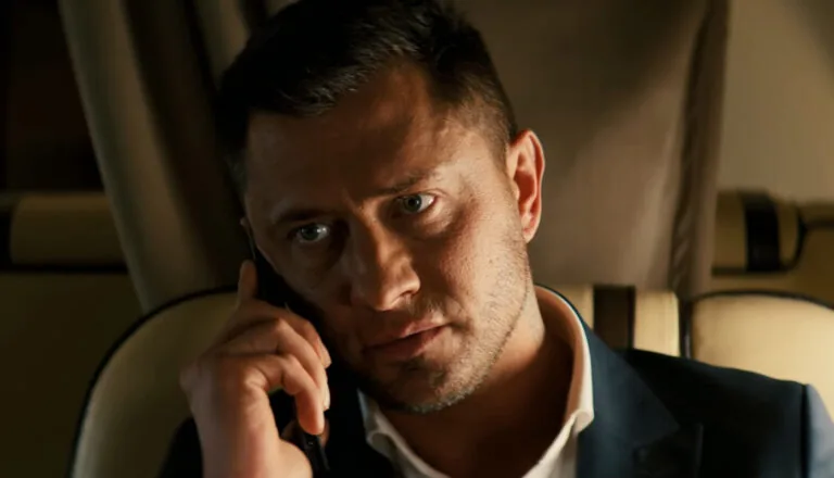 Момент из 6 серии 2 сезона